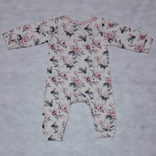 Macacão Shein Floral ▪︎ Tam 9m - Imagem 3