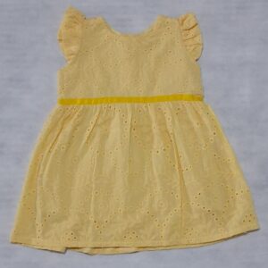 Vestido em Laise ▪︎ Tam 6m