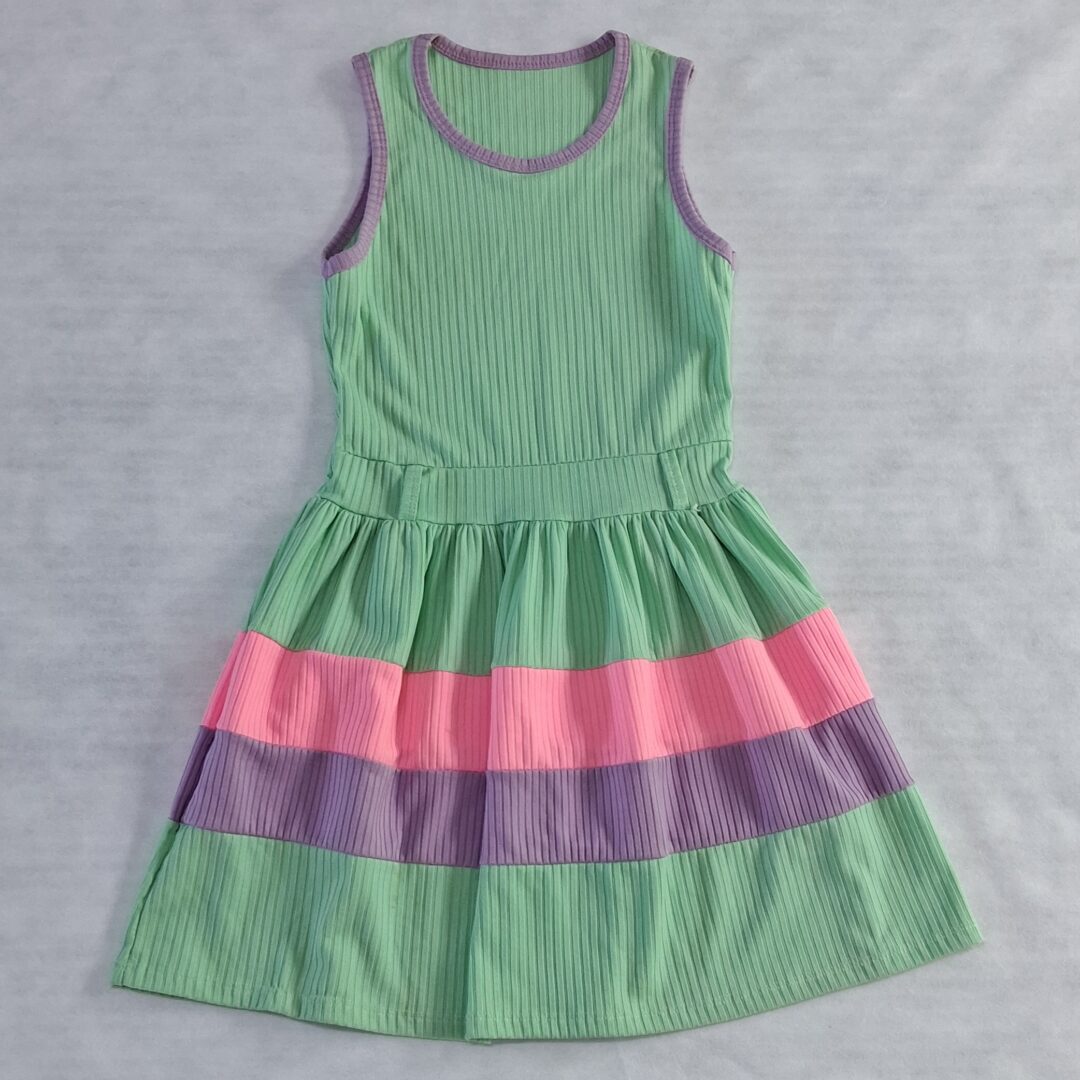 Vestido em Malha Canelada ▪︎ Tam 8