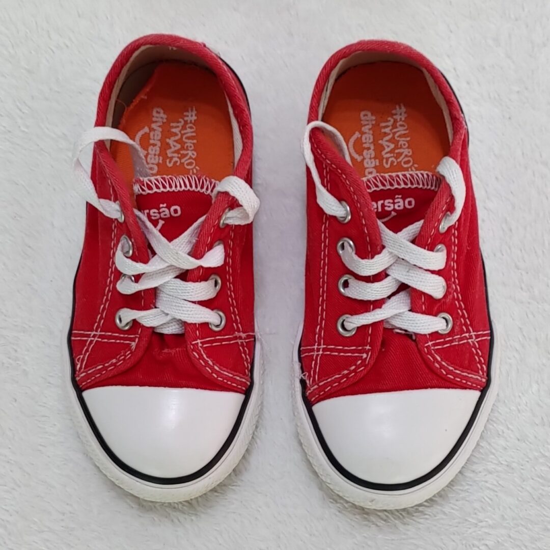 Tênis marca Diversão ▪︎ Tam 24