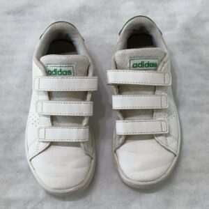 Tênis Adidas ▪︎ Tam 26