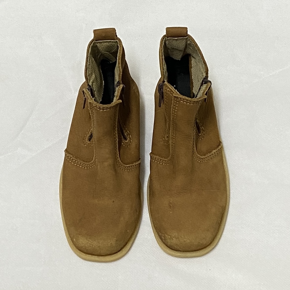 Botina D'Mello ▪︎ Tam 27