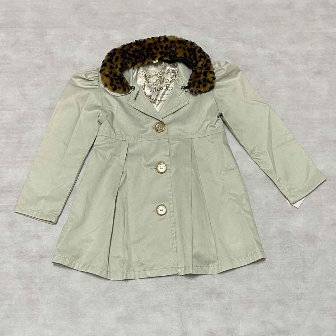 Trenchcoat Miss TRM ▪︎ Tam 3